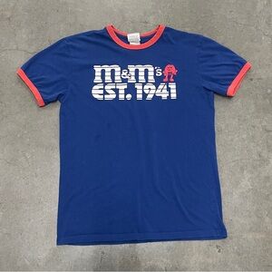 Y2K 2000s M&M Baseball Tee Graphic T-Shirt Mens Size Medium Unisex 19x28 Blue